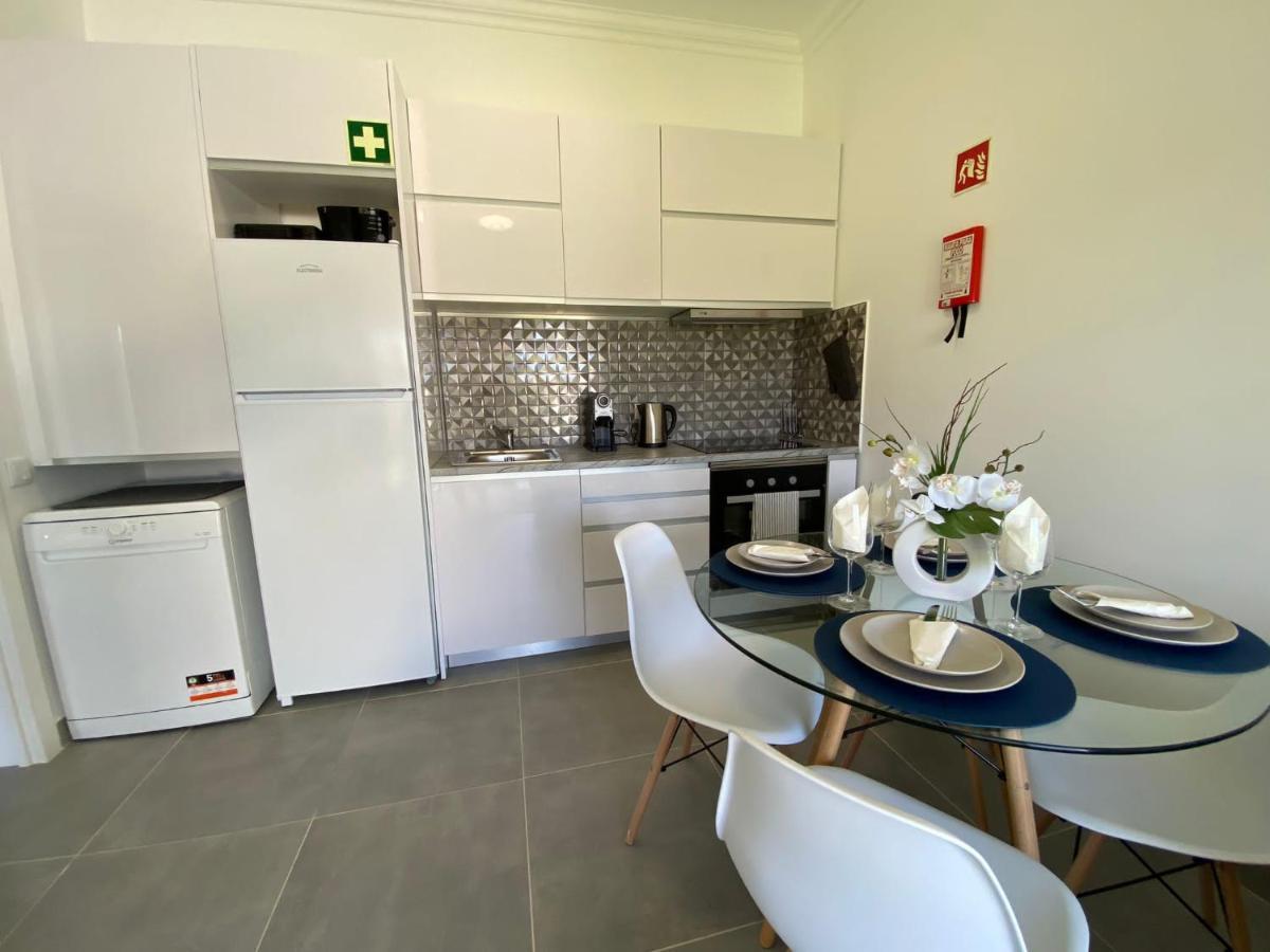 Casa Com Terraco E Piscina Sagres Apartment Ngoại thất bức ảnh