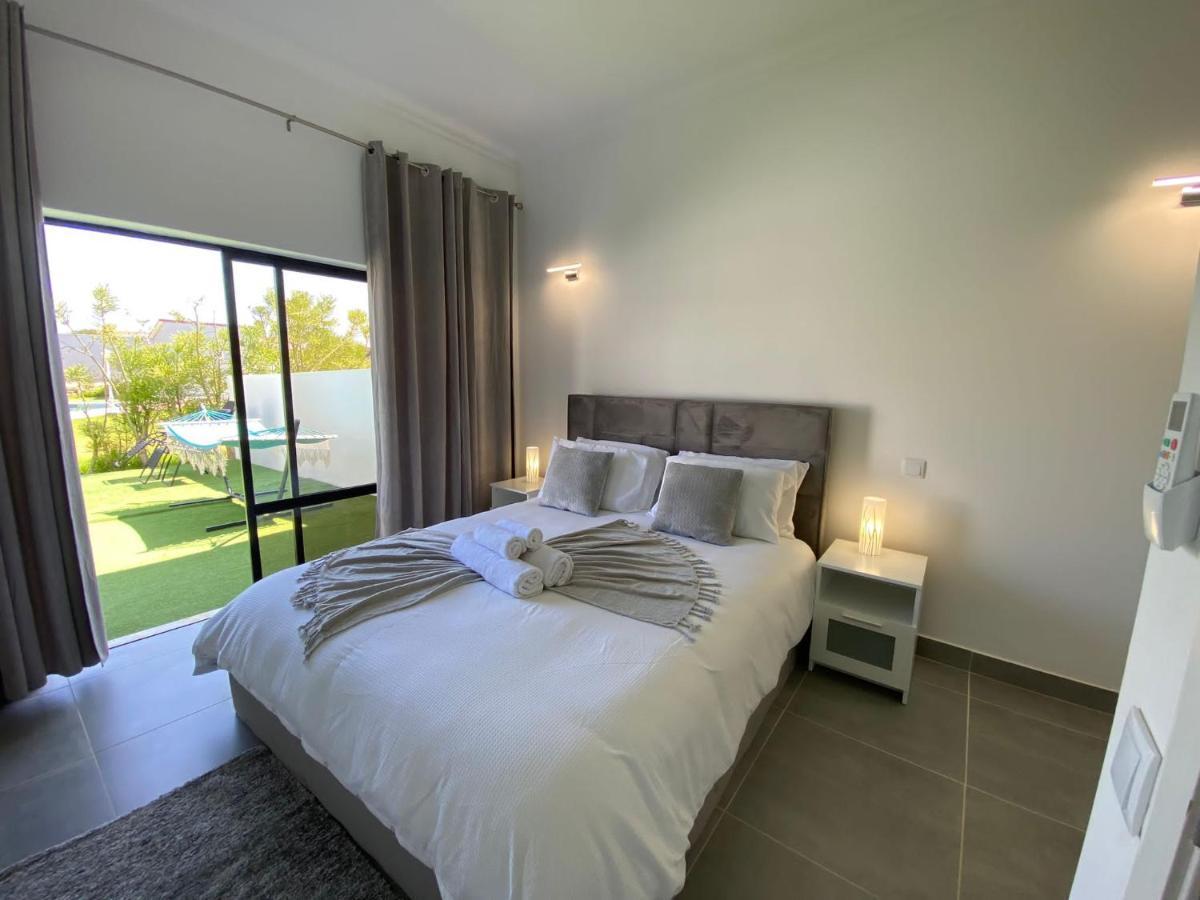 Casa Com Terraco E Piscina Sagres Apartment Ngoại thất bức ảnh