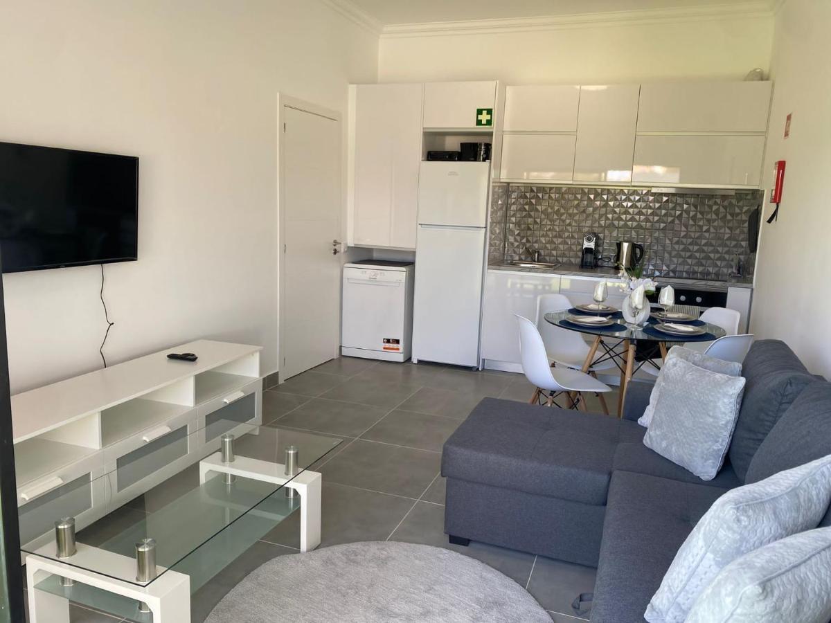 Casa Com Terraco E Piscina Sagres Apartment Ngoại thất bức ảnh