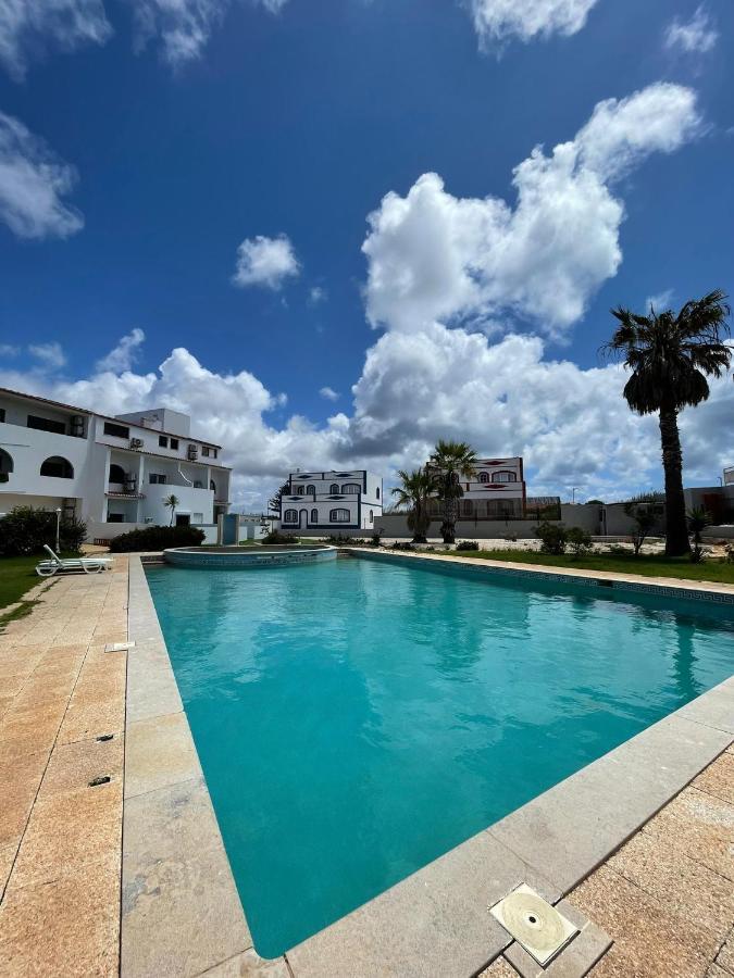 Casa Com Terraco E Piscina Sagres Apartment Ngoại thất bức ảnh
